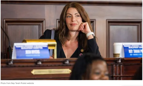 Tarah Probst seeks reelection